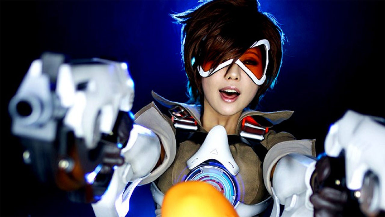 Asian overwatch cosplay