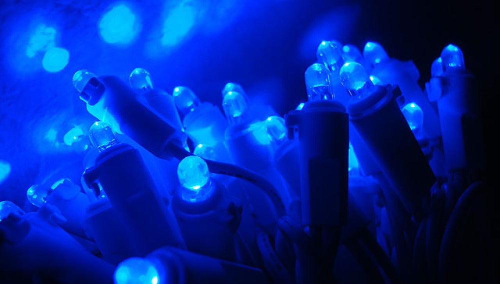 Algunos sistemas de iluminación LED presentes en televisores digitales, teléfonos móviles y alumbrado urbano.