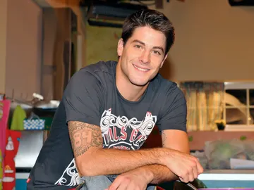 Luis Fernández es Culebra Luis Fernández es Culebra