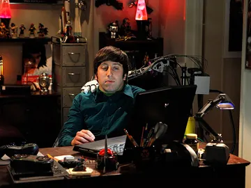 Howard y su pequeño robot Howard y su pequeño robot