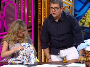 Flo se desnuda Flo se desnuda