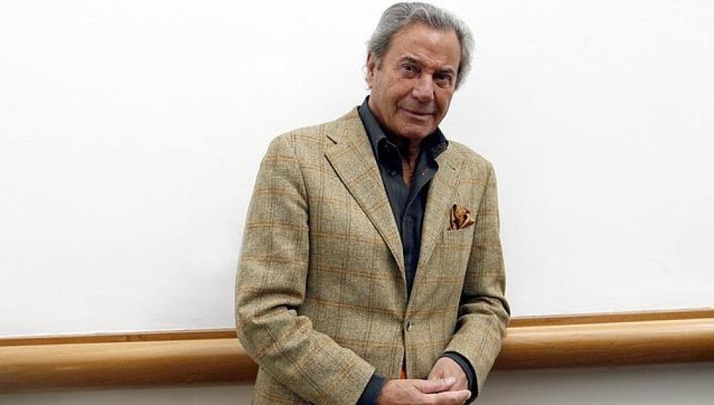 Arturo Fernández