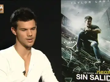 Taylor Lautner: "Es más difícil huir de las fans que de la policía" Taylor Lautner: "Es más difícil huir de las fans que de la policía"