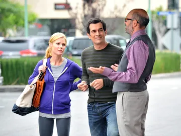 Phil, Claire y el concejal Bailey Phil, Claire y el concejal Bailey