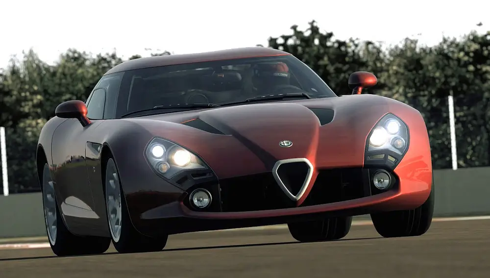 Así ruenda los Alfa en Silverstone con el Gran Turismo 6