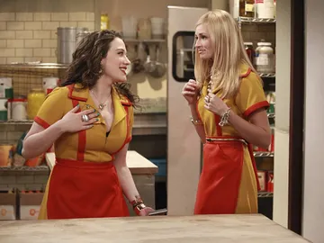 Dos chicas sin blanca Dos chicas sin blanca