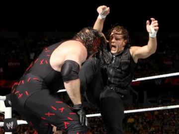 Dean Ambrose contra Kane