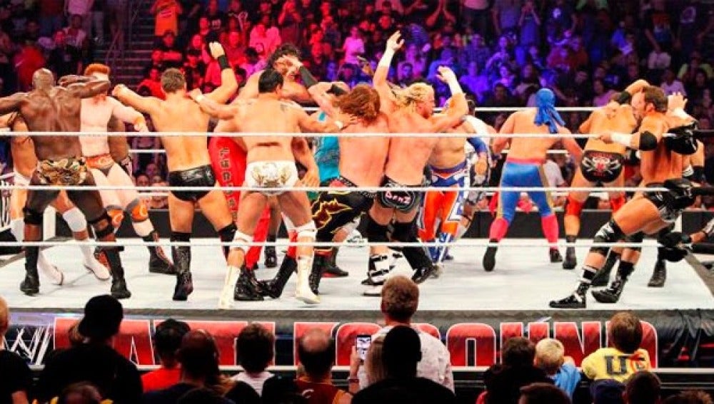 Batalla real, 17 luchadores en acción en Smackdown