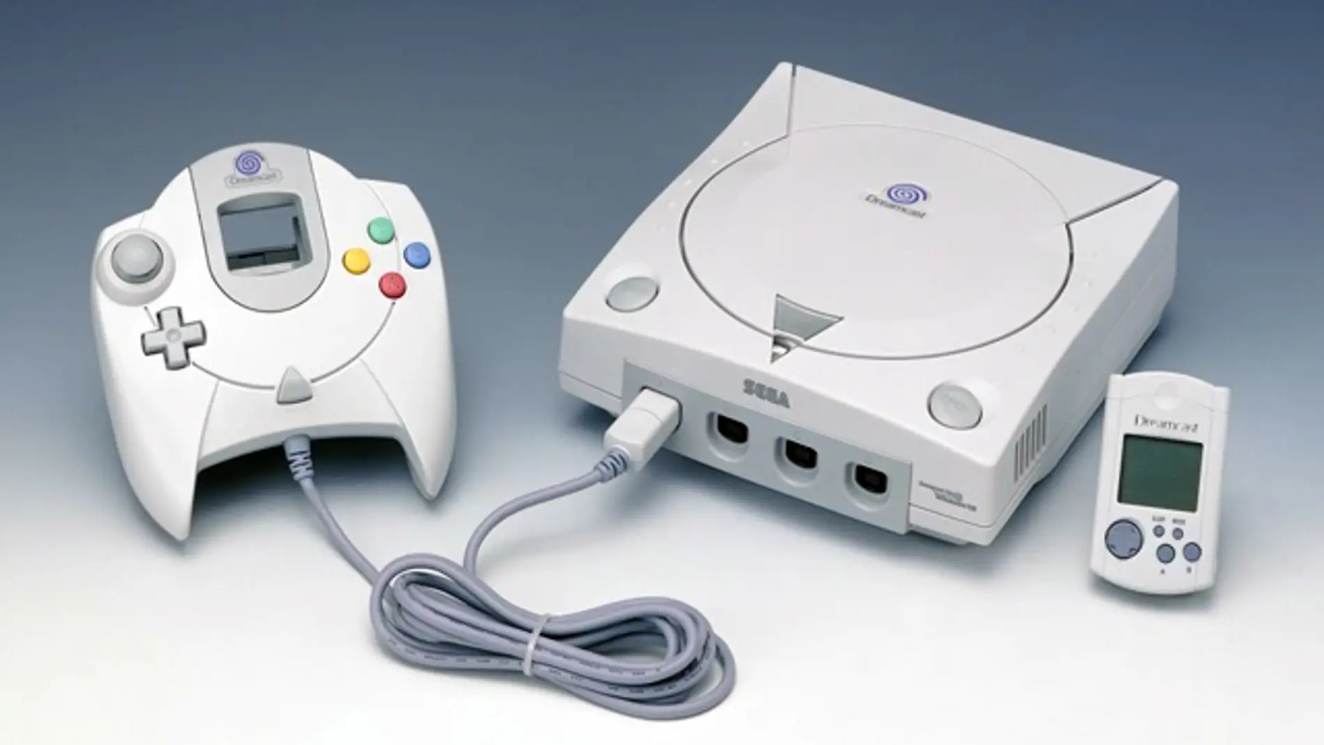 La Dreamcast, con el VMU y su mando