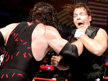 Dean Ambrose contra el monstruo rojo, Kane: los dos hombres más trastornados de la WWE Dean Ambrose contra el monstruo rojo, Kane: los dos hombres más trastornados de la WWE