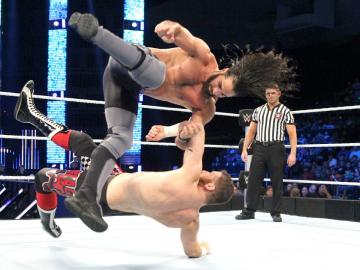 Rollins se impone a un desafiante Sami Zayn en ‘SmackDown’