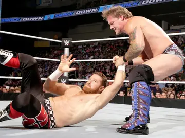 Sami Zayn derrota a Chris Jericho en el Main Event en ‘SmackDown’ Sami Zayn derrota a Chris Jericho en el Main Event en ‘SmackDown’