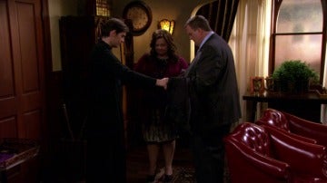 Frame 0.0 de: Mike y Molly se quedan sin iglesia 