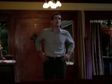 Frame 17.899001 de: La noche de Halloween no es buena para trabajar enseñando casas vacías Frame 17.899001 de: La noche de Halloween no es buena para trabajar enseñando casas vacías