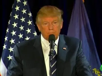 Frame 29.282814 de: donald trump Frame 29.282814 de: donald trump