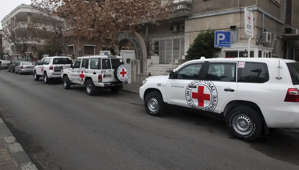 Vehículos de la Cruz Roja en Siria