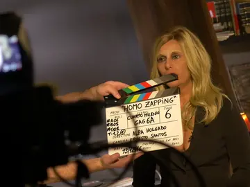 Homo Zapping Homo Zapping