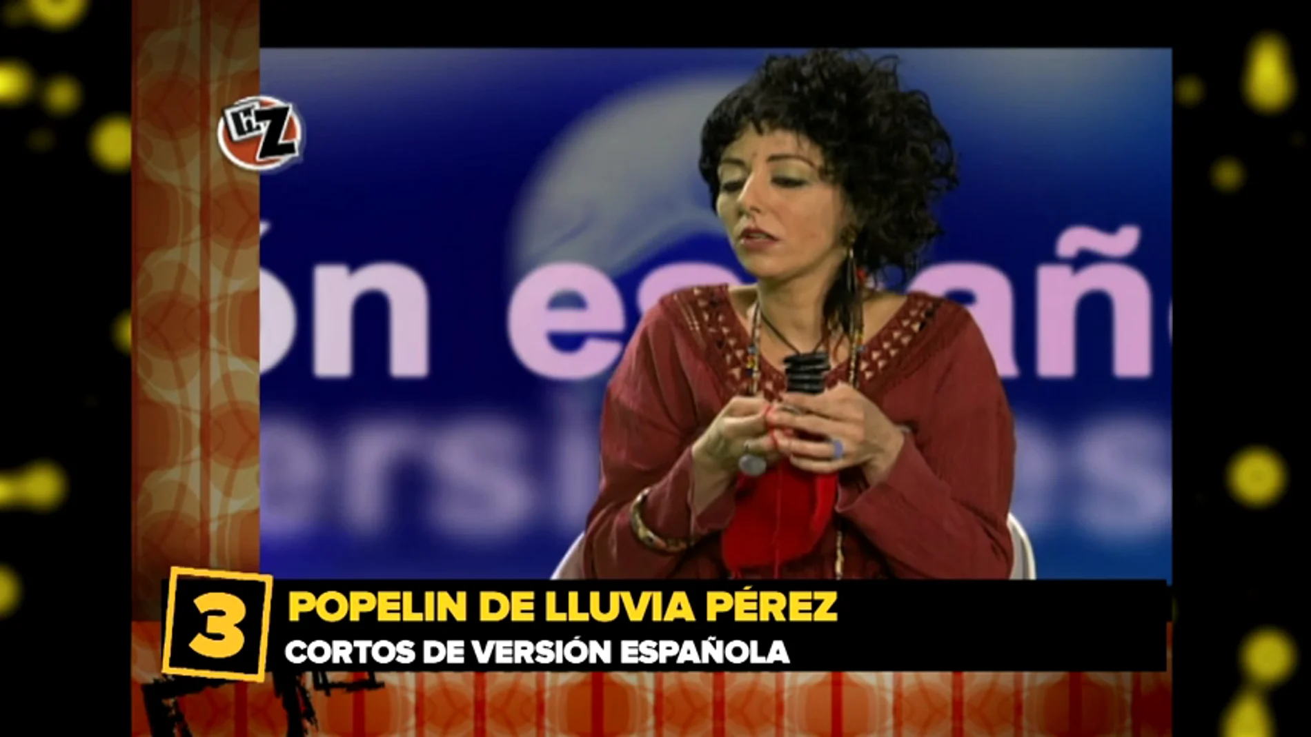Frame 32.217708 de:  Cayetana Guillén Cuervo y Lluvia Pérez