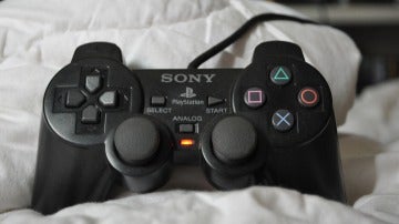PlayStation 2 DualShock