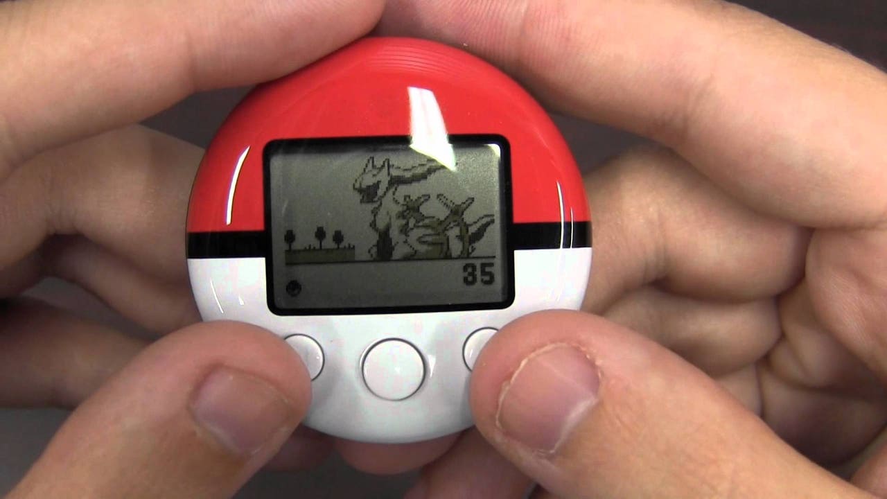 Descubren un asombroso secreto en el tamagotchi de Pokémon 8 años