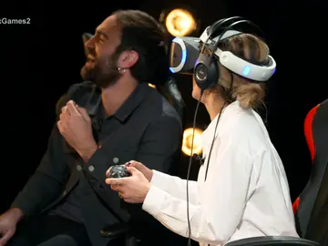 María León y Jon Plazaola viven una auténtica película jugando a 'Call of Duty' en 'Neox Games' María León y Jon Plazaola viven una auténtica película jugando a 'Call of Duty' en 'Neox Games'