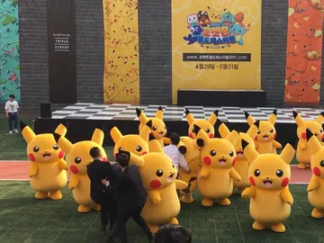 Pikachu sacado a rastras Pikachu sacado a rastras