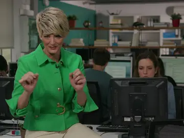 Frame 6.784 de: "¿Por qué siempre hablo con interrogantes?" Frame 6.784 de: "¿Por qué siempre hablo con interrogantes?"