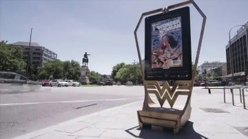 Frame 8.682667 de: 10 Ilustradores homenajean en Madrid el 75 aniversario de Wonder Woman