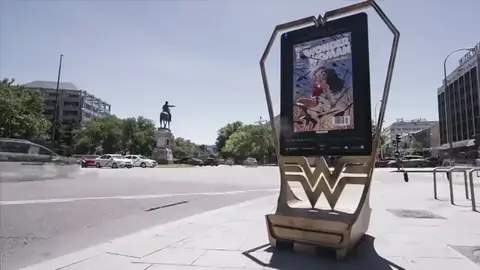Frame 8.682667 de: 10 Ilustradores homenajean en Madrid el 75 aniversario de Wonder Woman Frame 8.682667 de: 10 Ilustradores homenajean en Madrid el 75 aniversario de Wonder Woman