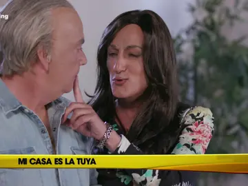 Mariló Montero corta un pepino con la 'mirada MILF' Mariló Montero corta un pepino con la 'mirada MILF'