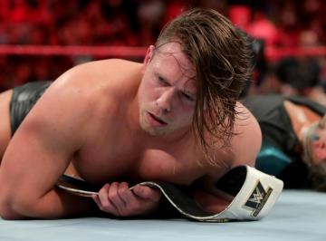The Miz retiene el título Intercontinental ante Jeff Hardy en 'Raw'