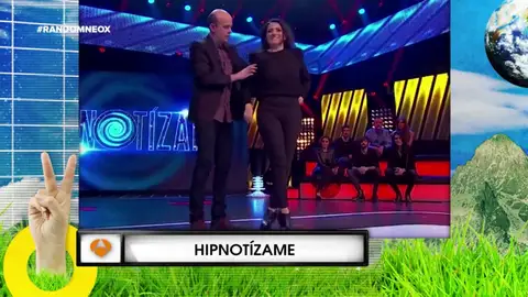 Silvia Abril y su dominio del chino Silvia Abril y su dominio del chino