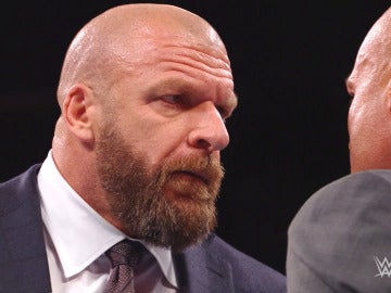 Triple H regresó en RAW y se apuntó a las Survivor Series