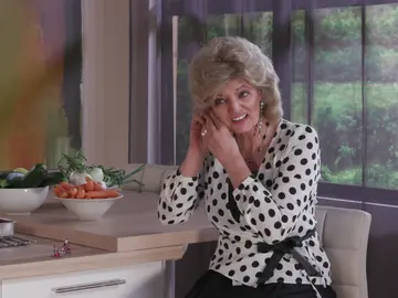 "Nos vamos de cena a casa del Pastor y la Ferreras" "Nos vamos de cena a casa del Pastor y la Ferreras"