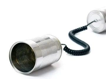 El mítico juego del teléfono El mítico juego del teléfono