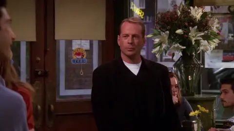 El padre de Elizabeth es Bruce Willis El padre de Elizabeth es Bruce Willis