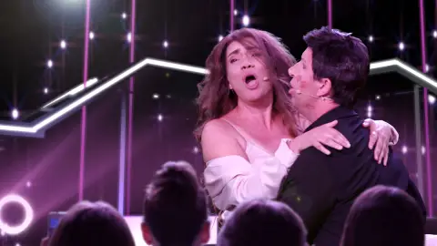 Amaia y Alfred cantan tu canción en Eurovisión de 'Homo Zapping' LOS CONCURSANTES CANTAN ACARAMELADOS