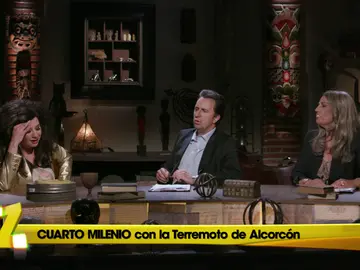 Abducida por un ovni mientras escuchaba Andy y Lucas Abducida por un ovni mientras escuchaba Andy y Lucas