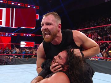 Ambrose traiciona a Rollins tras conseguir los Raw Tag Team Champion 