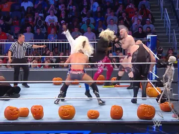 Pelea callejera Pelea callejera