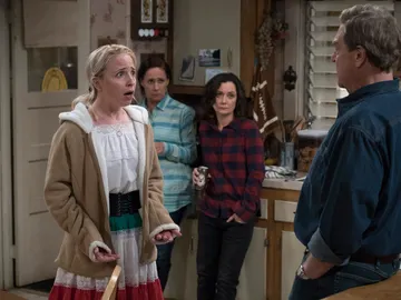 Los Conner - Temporada 1 - Capítulo 5: Milagros Los Conner - Temporada 1 - Capítulo 5: Milagros