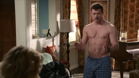 Bill, el novio inventor de Alex Modern family