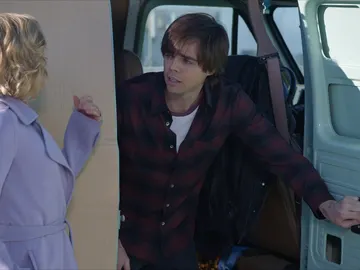 Dylan, ofendido Dylan, ofendido