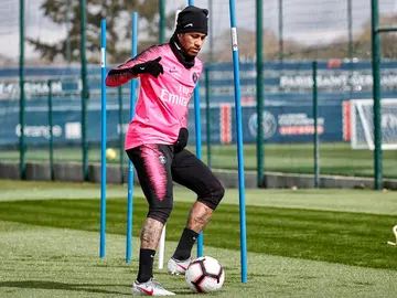 Neymar en su vuelta a los entrenamientos Neymar en su vuelta a los entrenamientos