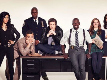 T1 Brooklyn Nine Nine (Sección) T1 Brooklyn Nine Nine (Sección)