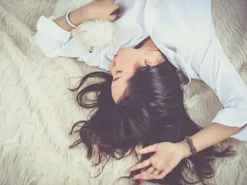 Chica durmiendo Chica durmiendo