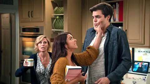Así es ahora la vida de los Dunphy con la llegada de los gemelos momento destacado