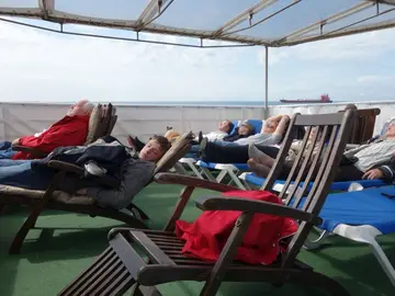 Personas durmiendo Personas durmiendo