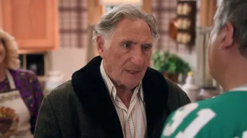 El abuelo de Adam Goldberg Los Goldberg