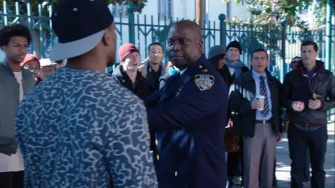 Capitán Holt Brooklyn Nine Nine
